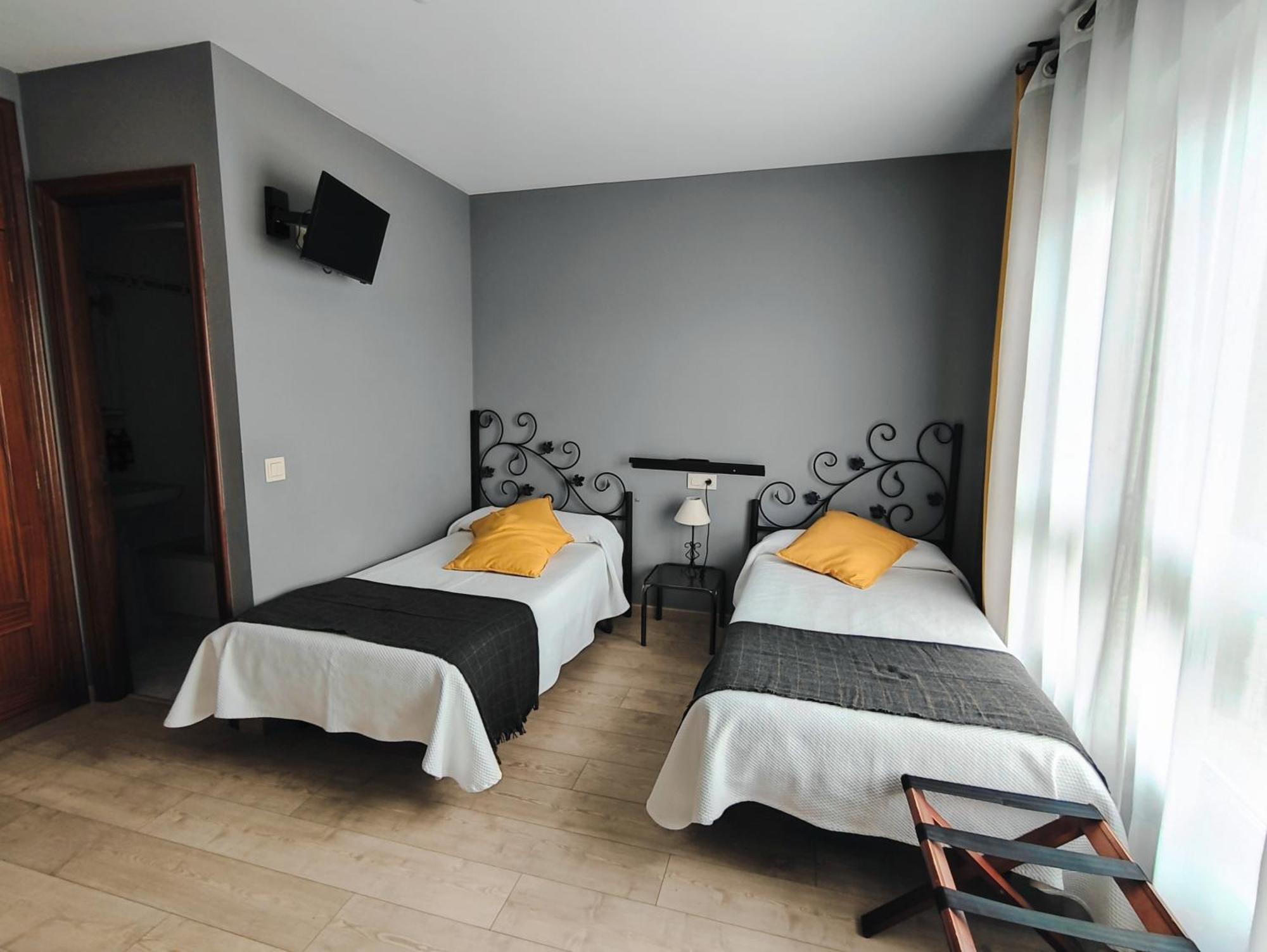 Hotel Nest-Bnor Santiago de Compostela Exterior foto